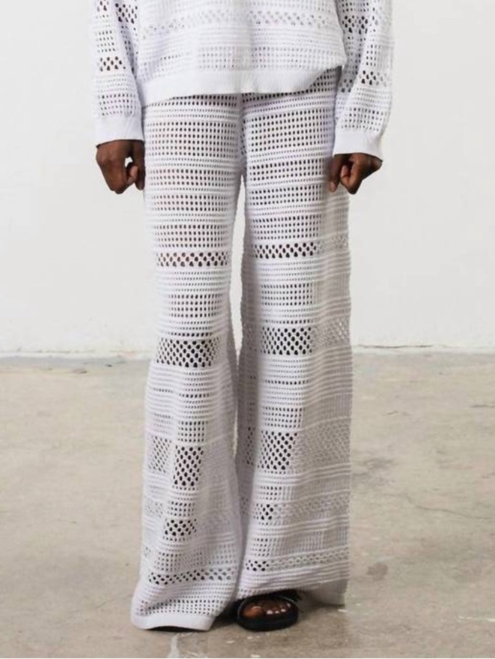 MR MITTENS Jane Crochet Pants